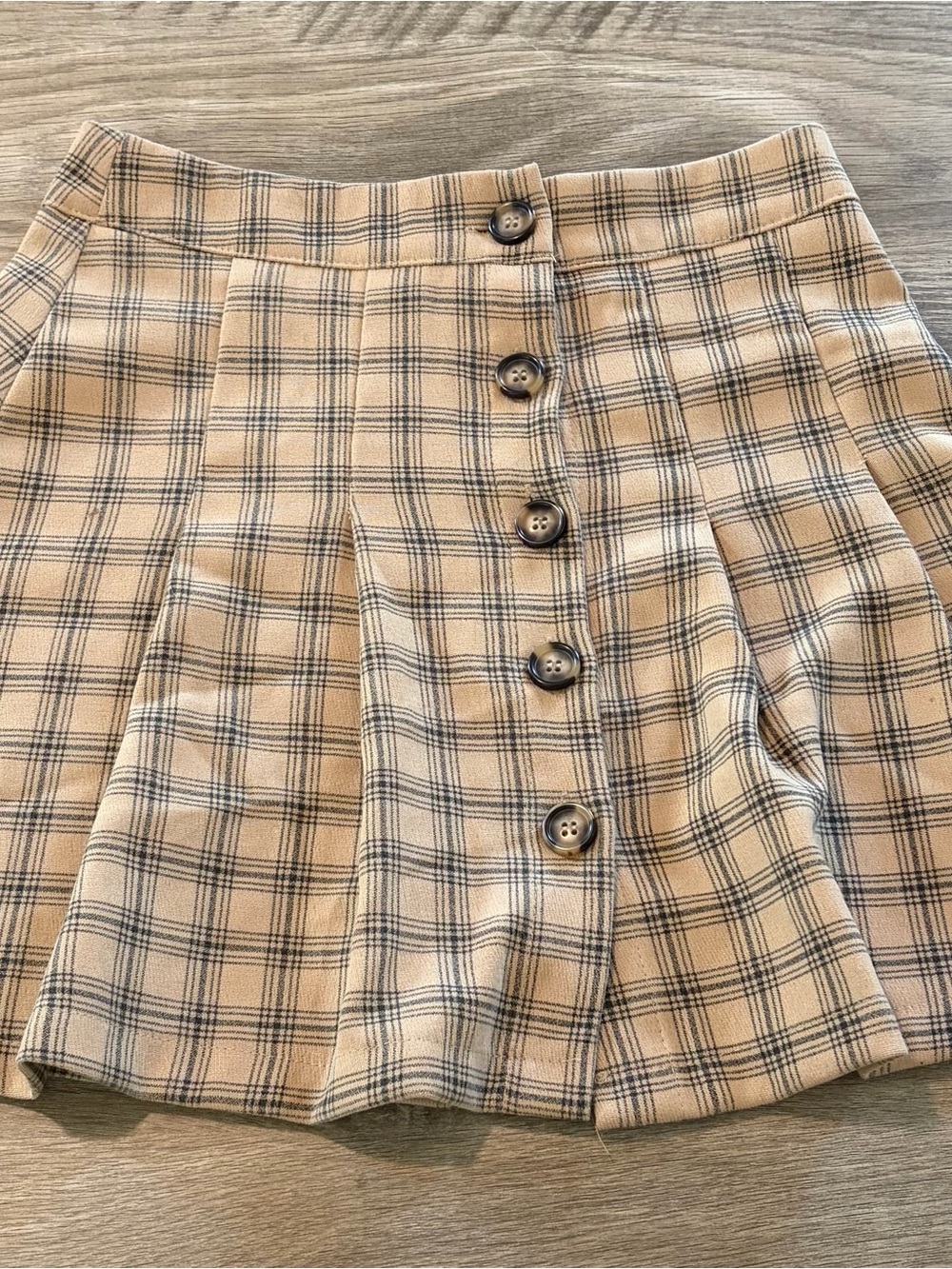 SHEIN Beige Plaid Button-Front Skater Mini Skirt